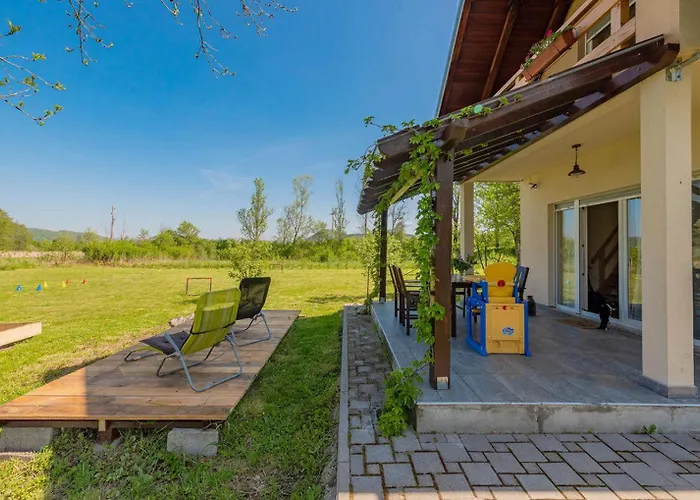 Semesterbostad House Jasenak Kunovac Kupirovacki